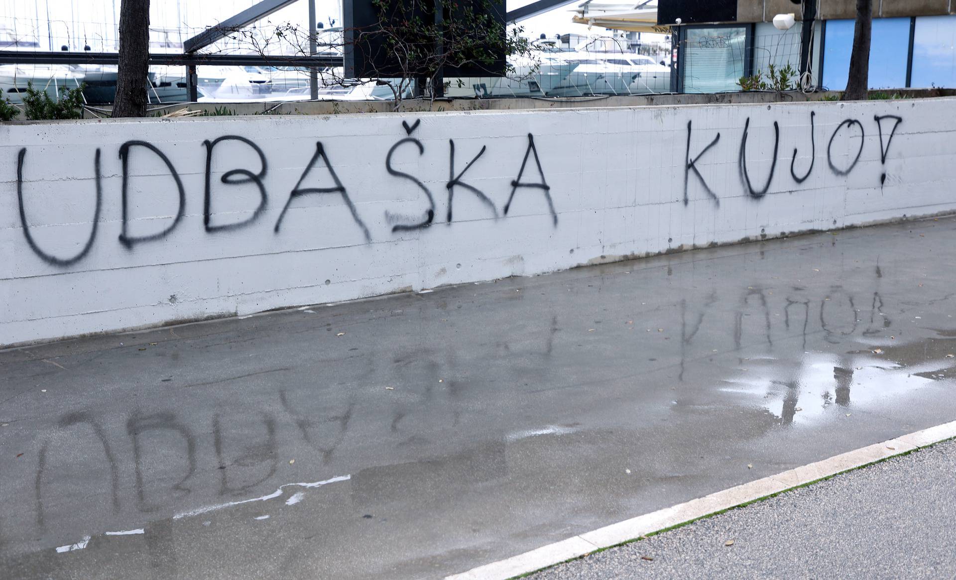 Split: Uvredljivi grafiti upućeni Predsjedniku Zoranu Milanoviću