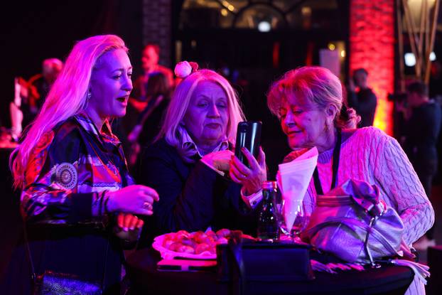 Zagreb: Izborni stožer predsjedničkog kandidata Zorana Milanovića u Tvornici Kulture