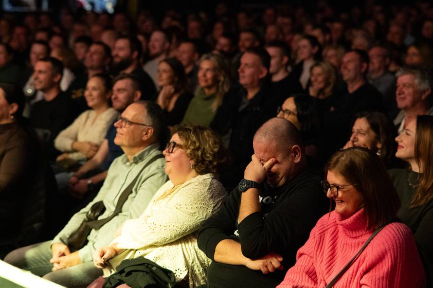 Zagreb: 40 godina Zuhre "Toast and Roast"