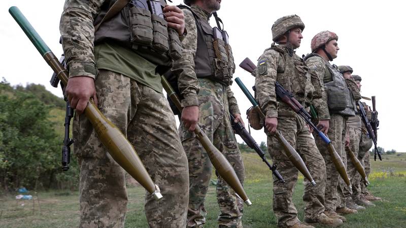 Kijev dopustio Ukrajincima u dobi do 22 godine na napuste zemlju: 'Cilj je dati više prilika'