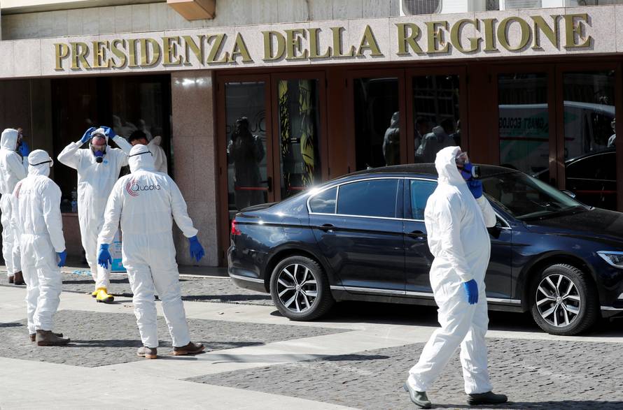 U Koreji pale novac, u Sloveniji broj zaraženih skočio na 25