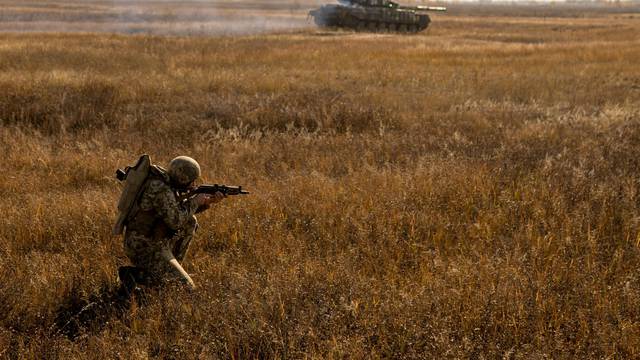 FILE PHOTO: Ukrainian Armed Forces hold drills near the border with Russian-annexed Crimea in Kherson region
