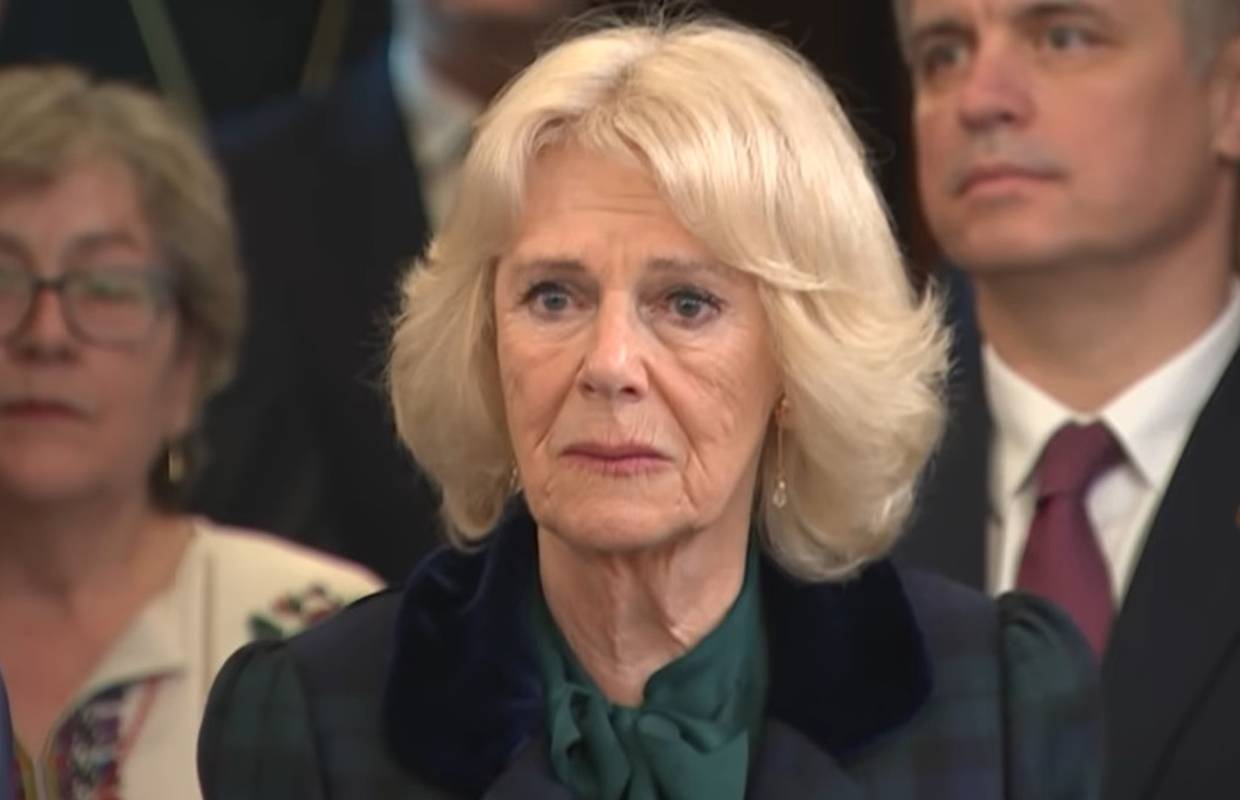 Camilla se rasplakala tješeći Ukrajince: 'Molimo se za vas'