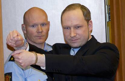 Norveška: Masovni ubojica Anders Breivik uživa u zatvoru