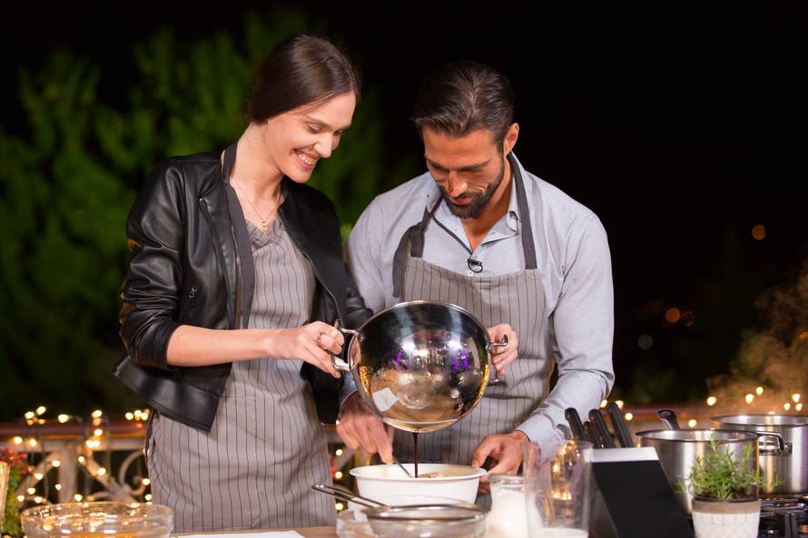 'Savršeni' izabrao Ivu: 'Prvo se ljubio sa svim ostalim curama'