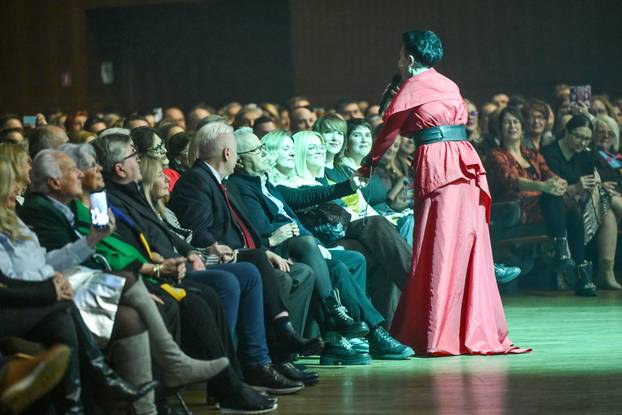 Zagreb: Amira Medunjanin održala je koncert  u Lisinskom 