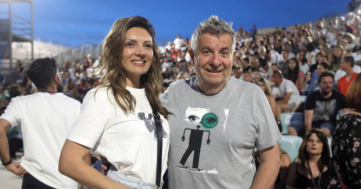 Ivica Propadalo stigao na koncert u Šibenik u društvu 28 godina mlađe supruge Dragane…