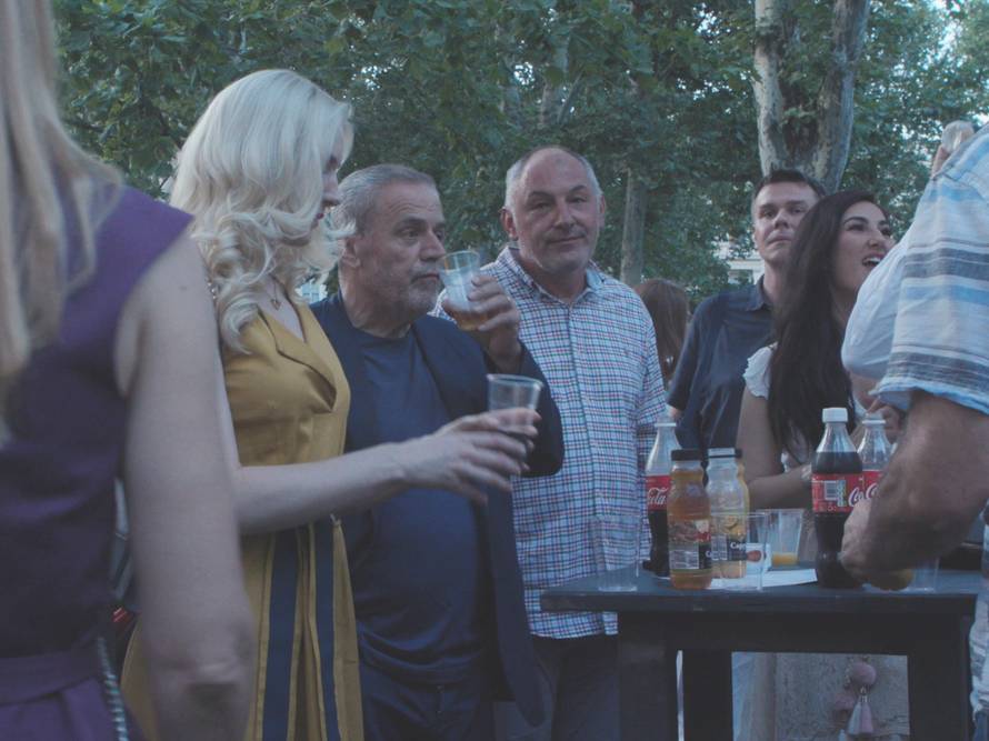 Svi su dolje: Bandić se druži s kraljem Adventa, svjedocima...