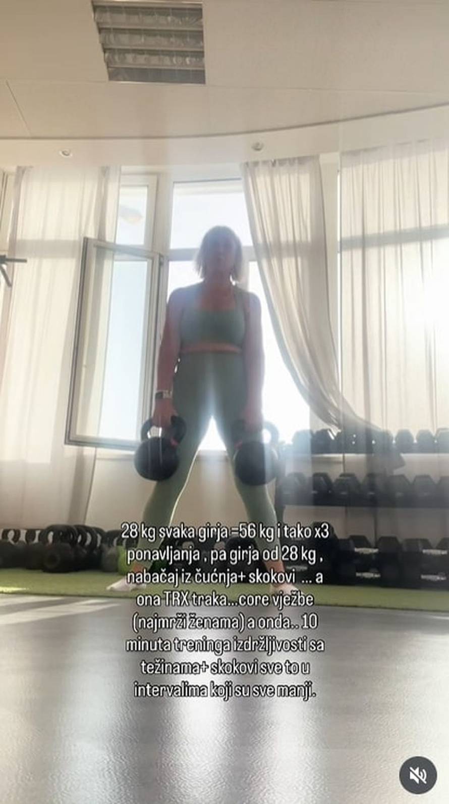 Dok drugi pripremaju jesenske jakne, Danijela Dvornik uživa u moru: 'Nekima lito tek počima'