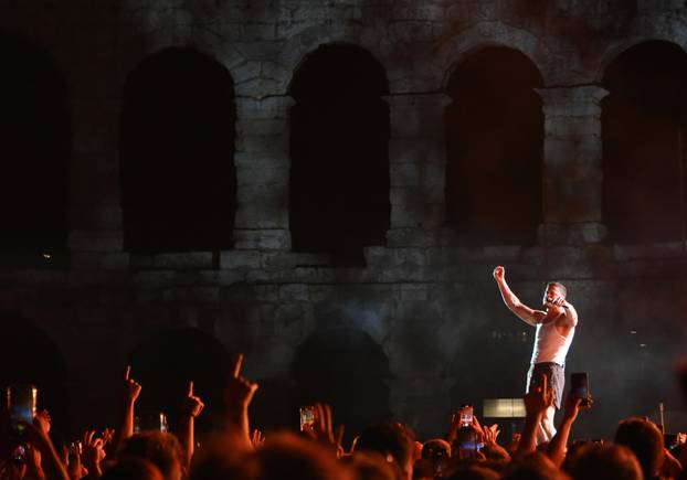 Nastup Imagine Dragonsa u Puli