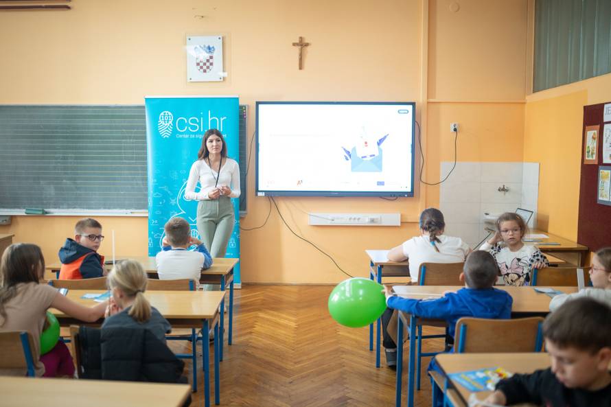 Tražimo školarce koji će smisliti najbolji zdravi recept za svoju školsku kuhinju! Prijavite se