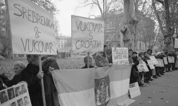 Prosvjed u Zagrebu za sve nastale u Vukovaru, 13.11.1995.