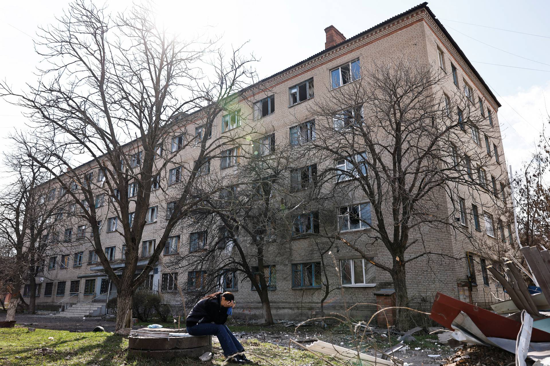 Aftermath of deadly shelling in Sloviansk