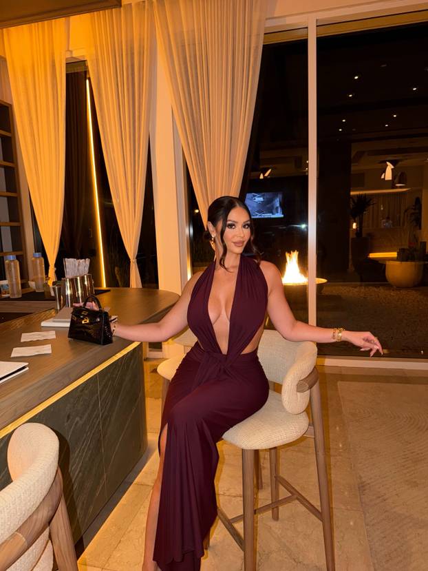 FOTO NBA zvijezda postala je srpski zet. Ljubi bujnu Danielu