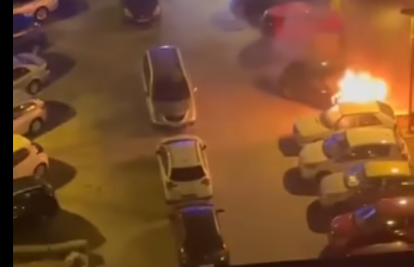 U Splitu je izgorio BMW, vatru je gasilo šest vatrogasaca