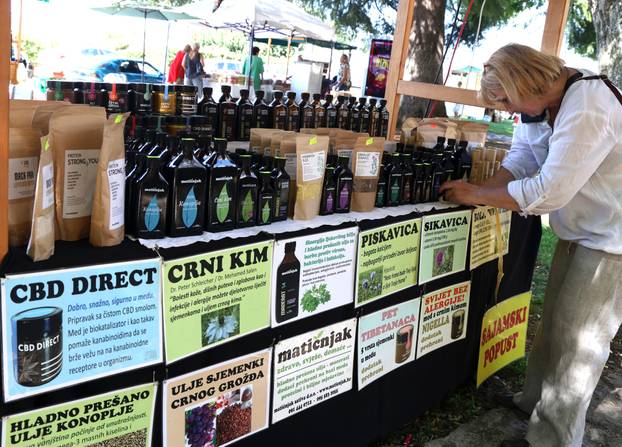 Šibenik: Zadnje pripreme prije sutrašnjeg otvorenja 16. Srednjovjekovnog sajma