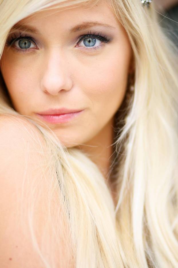 Zagreb: Jagoda Kumri?, mlada glumica iz serije Larin izbor