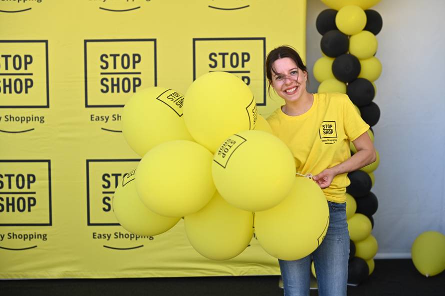 Vrijeme je za slavlje: STOP SHOP Dugo Selo puni 1. godinu i sprema nezaboravnu proslavu!