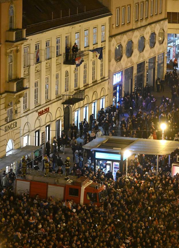 Zagreb: Doček brončanih rukometaša, pogled iz zraka 