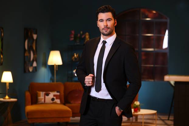 FOTO Deanu Peliću tepaju da je 'šaptač ženama': U 'Braku na prvu' daje savjete o ljubavi