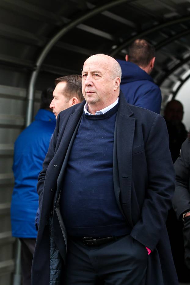 Bjelovar i Dinamo sastali se u osmini finala Hrvatskog nogometnog kupa, zagrijavanje