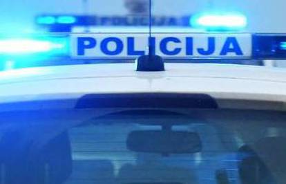 Sudar auta i kombija  u Istri: Vozač je na mjestu poginuo