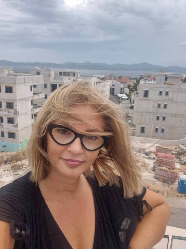 FOTO Ksenija iz 'Ljubav je na selu' nakon prekida otišla na more, pozirala je i u badiću