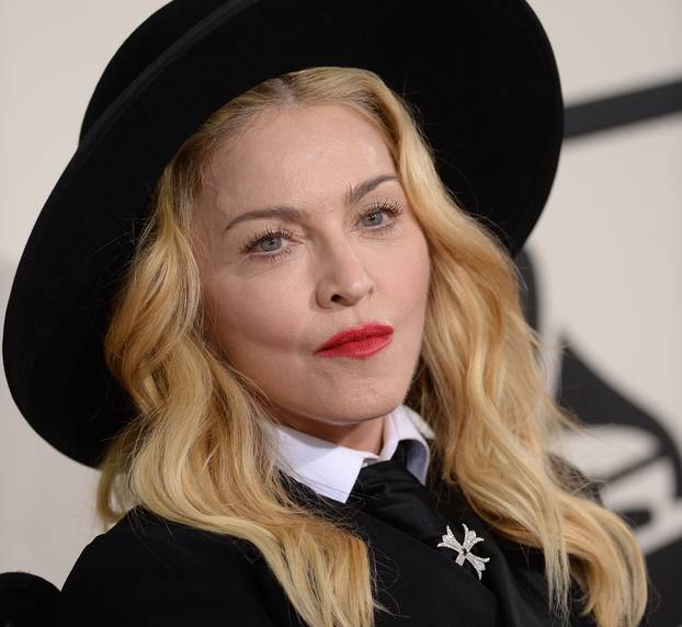 Los Angeles: Madonnino nate?eno lice šokiralo na dodjeli nagrada Grammy 