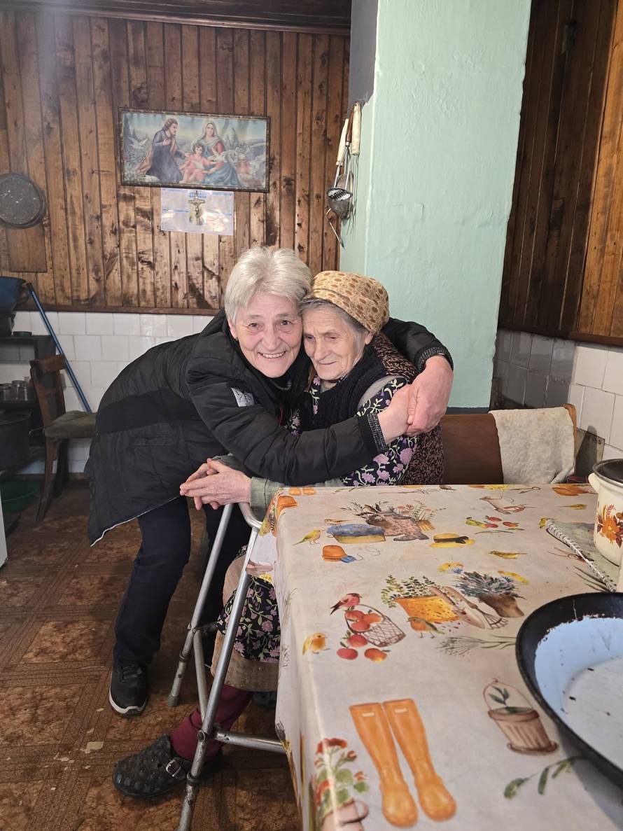 Svi su tražili baku Milku (90), a ona mirno gledala inauguraciju: 'Kolinda mi se nije baš svidjela'