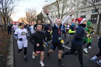 Zagreb: Startao Zagreb Advent Run 2021