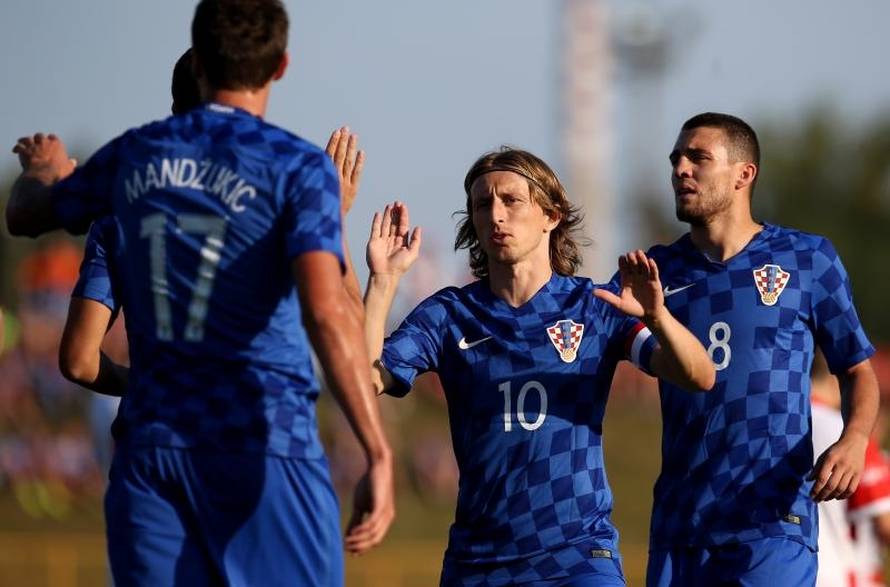 Vatreni su golijadom obilježili 110. rođendan sisačke Segeste