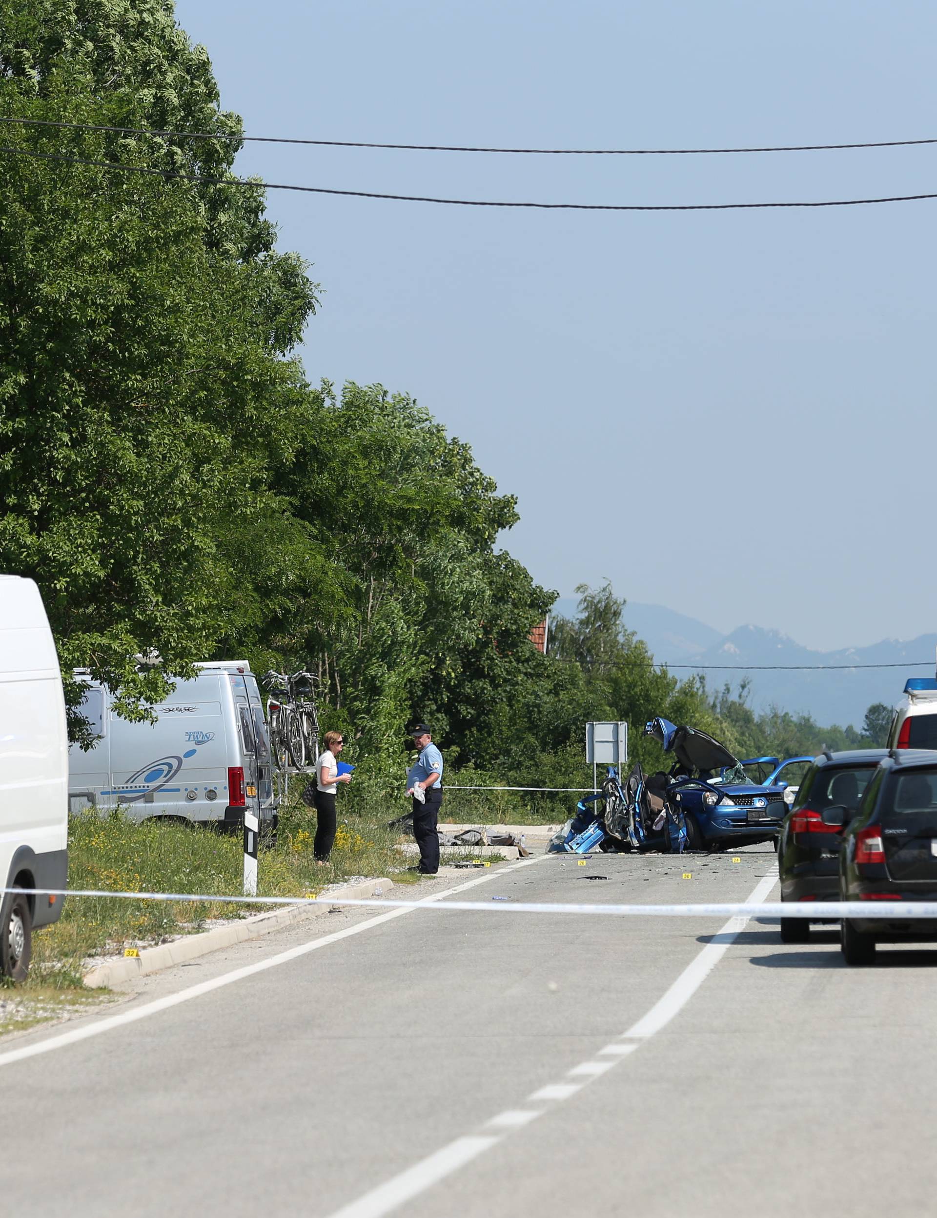 'Vozač se tresao i zanijemio, pokosio je obitelj u automobilu'