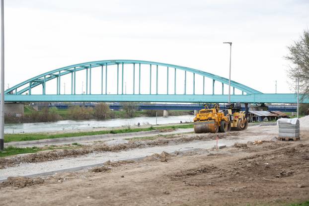 Zagreb: Bageri na savskom nasipu