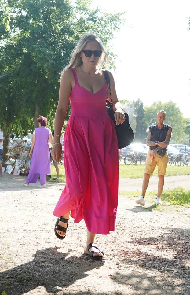 Sombor: Košarkaš Denver Nuggetsa Nikola  Jokić stigao je na utrku konja 