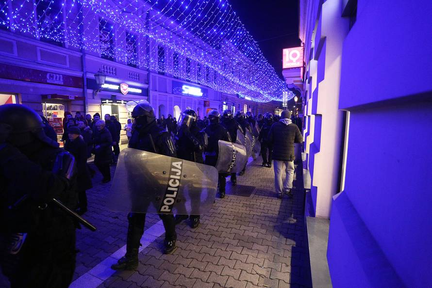 Prosvjed ponovno u četvrtak: 'Hvala vam u ime moga sina...'