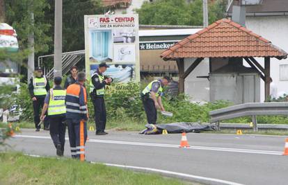 Motociklist sletio s ceste kod Karlovca i na mjestu poginuo