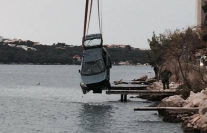 Kod Dubrovnika: Citroën sletio u more, ronioci pronašli tijelo