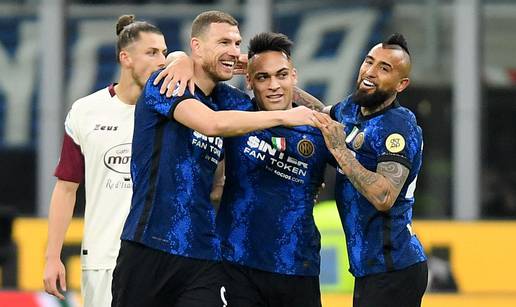 Martinez tri, Džeko dva: Inter se 'petardom' vratio na vrh