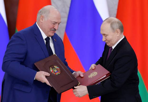 Russia's President Putin and Belarus' President Lukashenko meet in Moscow