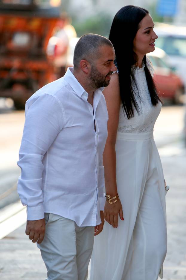 Dubrovnik: Dolazak uzvanika na zajedničko druženje prije sutrašnje svadbe Jusufa Nurkića