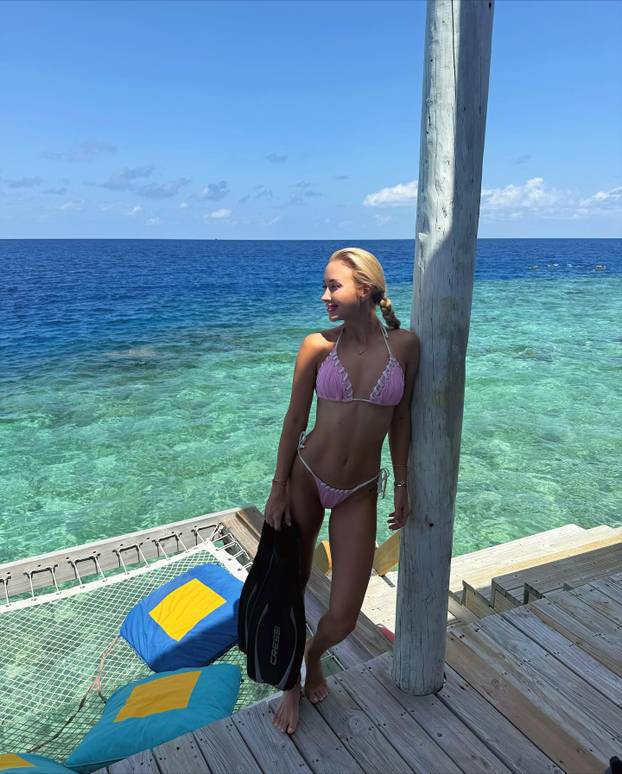 FOTO Ruska tenisačica je rekla da muškarci moraju zarađivati više. Razvela se, pa našla novog