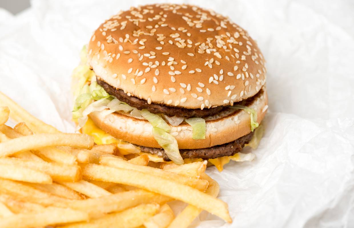 Tajna fast fooda: Otkriveno je zašto njihovi burgeri ne trunu