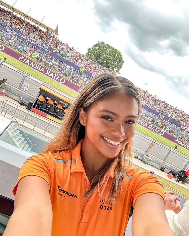 FOTO Prva vozačica u McLarenu otkrila brutalni režim treninga: 'Bolid ne zna nosim li šminku'