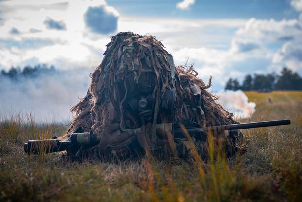 FOTO Pogledajte nove hrvatske snajperiste u akciji. Da prođu 50 metara potreban je jedan sat!