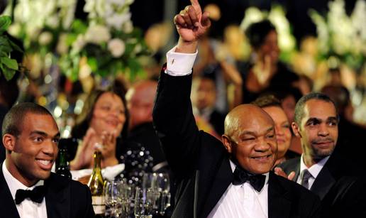 George Foreman ženio se 5 puta i imao 12 djece. Sve svoje sinove je nazvao po sebi, evo i zašto...