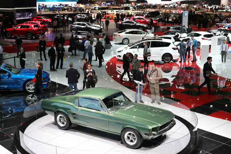 Udarac za autoindustriju: Zbog korone otkazan salon u Ženevi