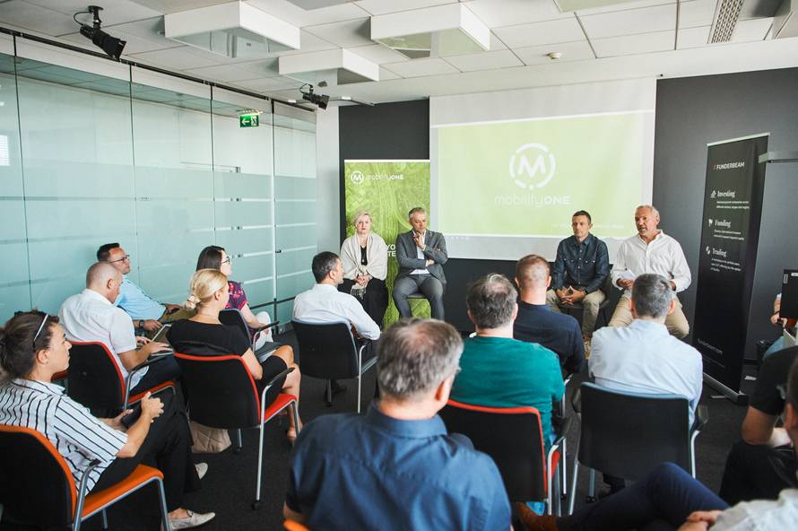 Hrvatski startup Make IT Easy prikuplja milijun i pol eura na Funderbeamu za novi veliki rast