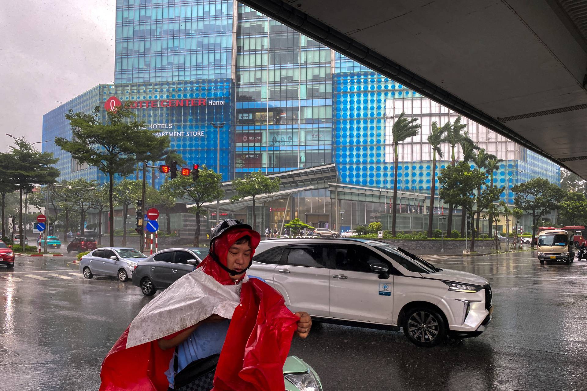 Super typhoon Yagi makes landfall in Vietnam