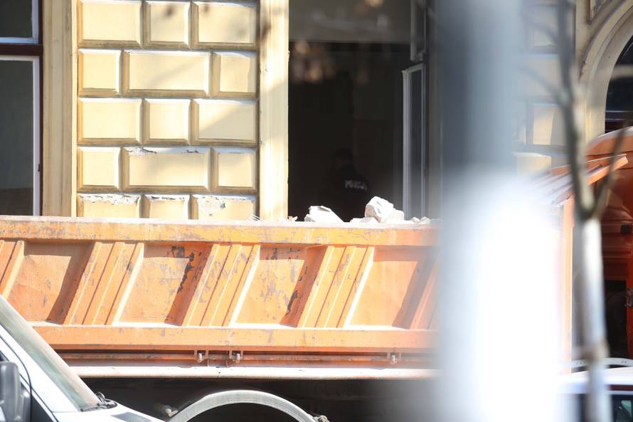 Zagreb: Dio zgrade urušio se tijekom radova, jedna osoba ozlijeđena