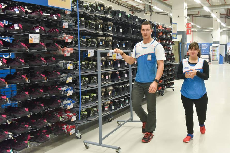 Tonia ima prvi posao: 'Sve što radim pišem u svoj rokovnik'